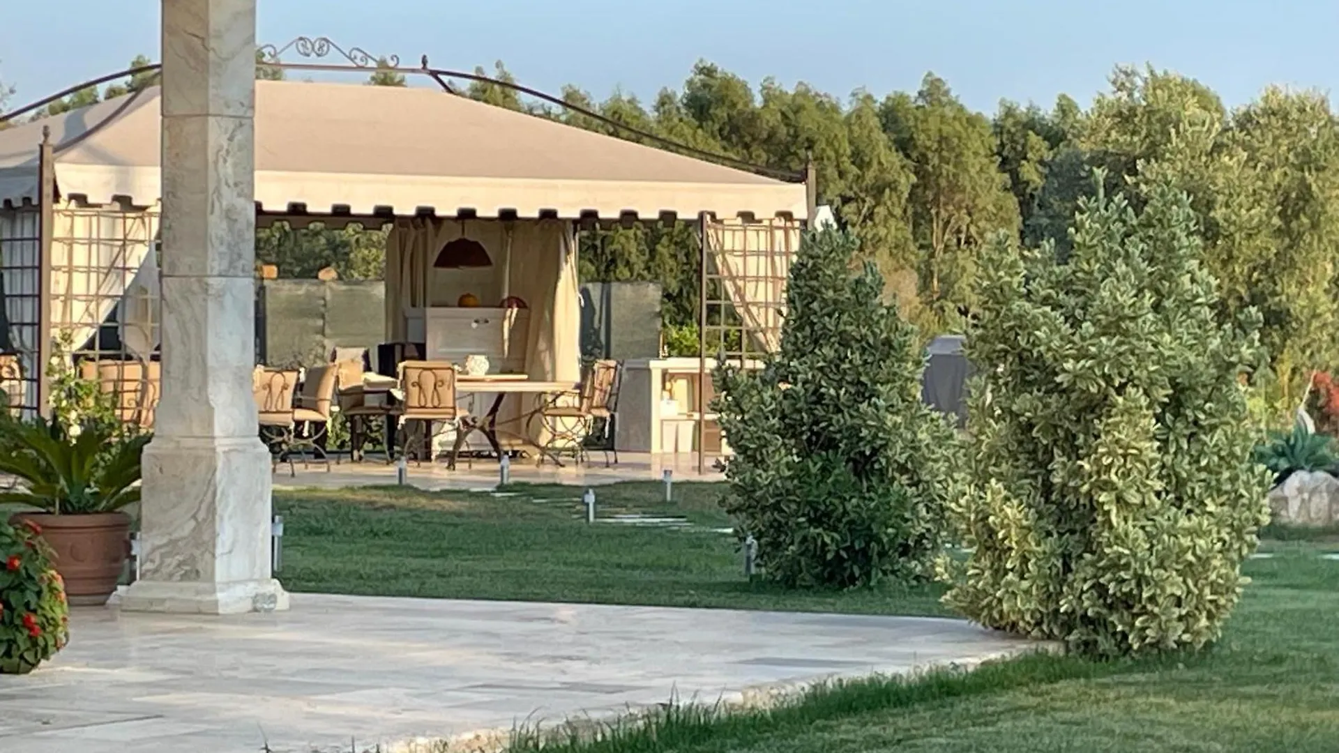 Corte dei Mirti, camere signorili indipendenti Iglesias Bed & Breakfast